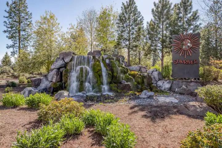 Mt. Bachelor & Sun River Get Away بيند المظهر الخارجي الصورة